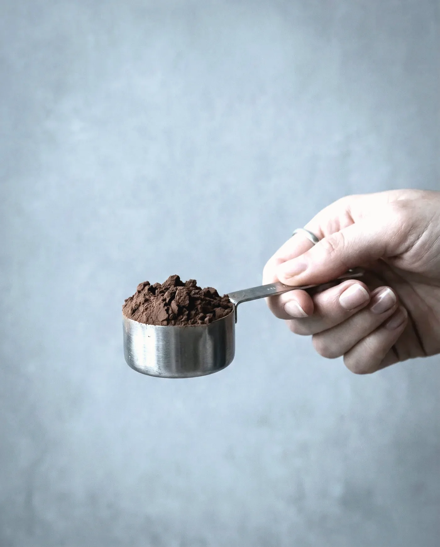 A scoop of the Daylight cacao blend