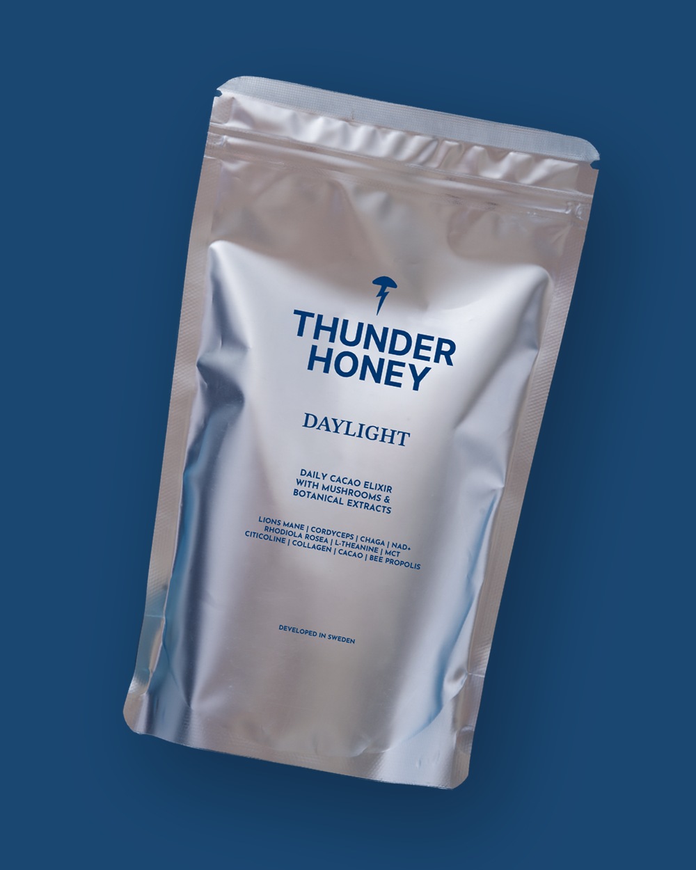The Thunder Honey Daylight pouch on navy